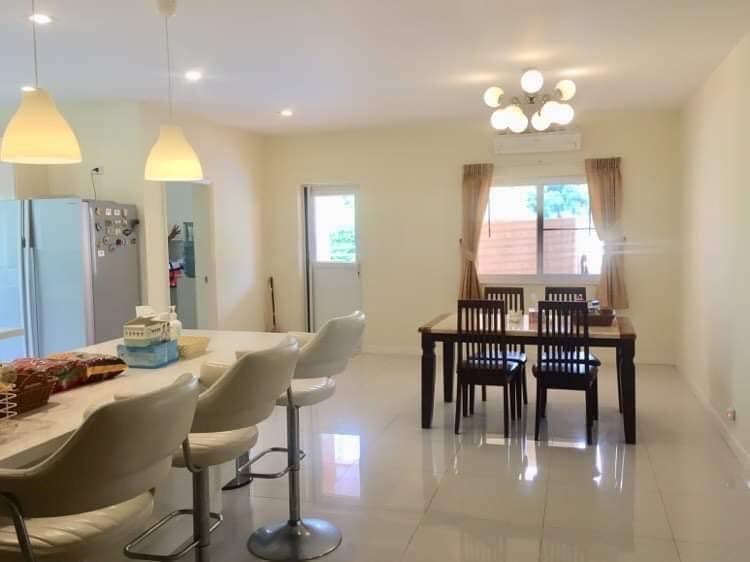 Luxury 4 Bedroom Home at Eastern Star Golf Resort with Large Swimming Pool SELLER MOTIVATED